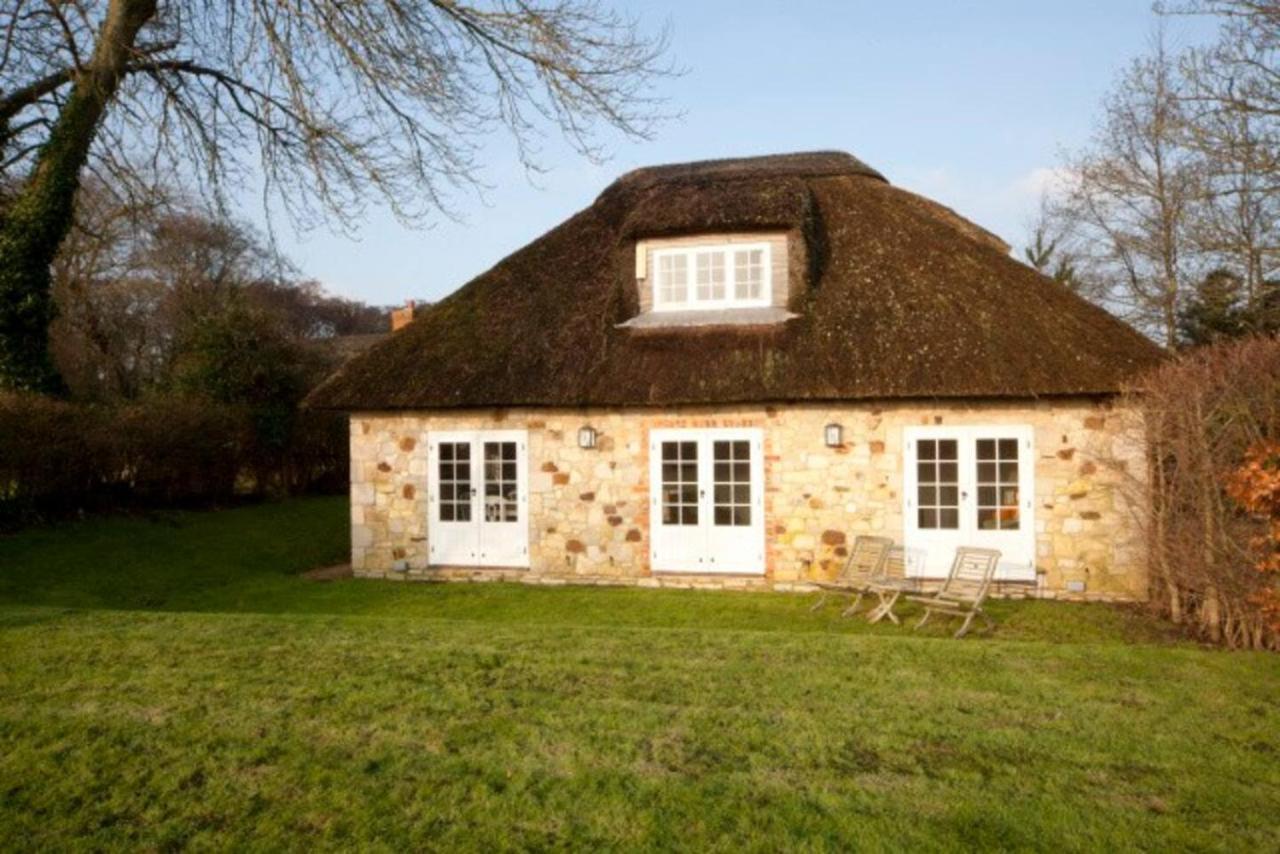 The Lodge: Adorable, Romantic Thatched Cottage فريشووتر المظهر الخارجي الصورة
